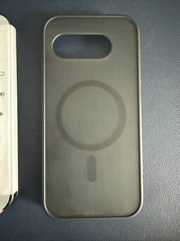 Mobilní telefon Google Pixel 9a 5G 8GB/128GB Obsidian - 3