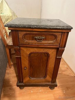 Predám starožitný nábytok - 3