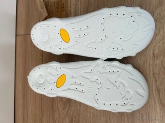 Chlapčenské plátenky, veľ. 33 NOVÉ - 3