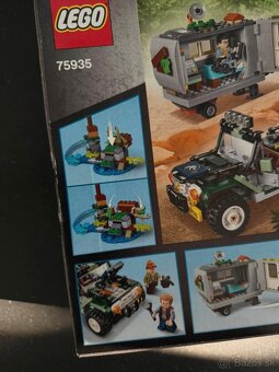 LEGO Jurassic World The Treasure Hunt - 3