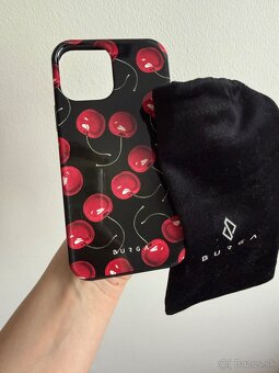 Kryt Burga na iphone 12 - 3