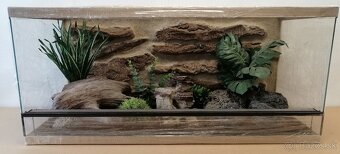 Terárium 90x40x40 s 3D stenou - 3