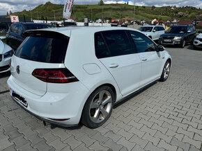 Volkswagen Golf 2.0 GTI AKONTACIA OD 0% - 3