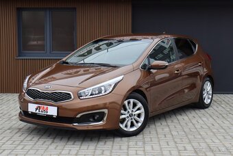 Kia Cee´d 1.4 CVVT Gold - 3