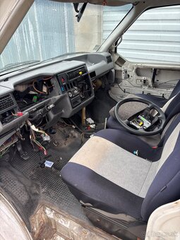 Volkswagen Transporter t4 2.5 TDi long - 3