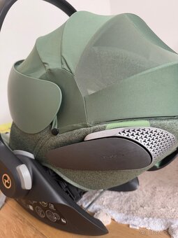 Cybex Cloud T plus leaf green - 3