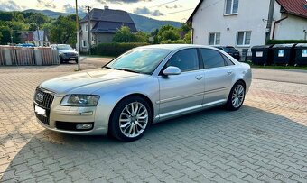 Audi A8 4.2 benzín - 3