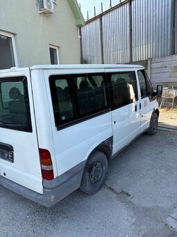 Predam Ford Transit 2.2 tdci bus 9 miestny - 3