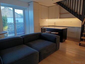 Trojizbový byt-mezonet - 3