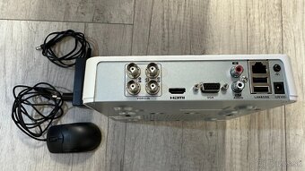 Hikvision DS-7104HQHI-F1/N DVR nahravacie zariadenie - 3