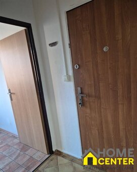 PREDAJ : 1 IZBOVÝ BYT NA "SEDMIČKE", KOMÁRNO - 3