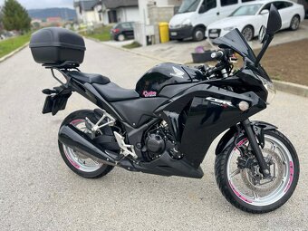 Honda CBR 250R - 3