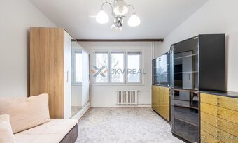 Predaj 2 izbového bytu Hrobákova, Petržalka - 3