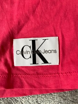 Calvin Klein tričko - 3