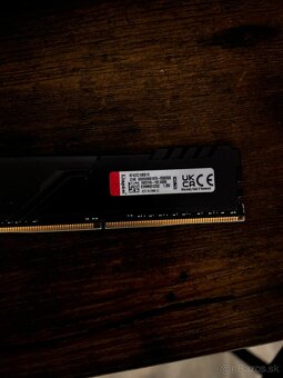 Kingston DDR4 16gb 3200nhz - 3