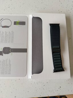 Apple Watch Ultra 2 - 3