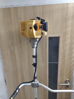 Krovinorez Riwall PRO RPB 520 - 3