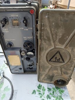 Rádiová stanica R 105D, - 3