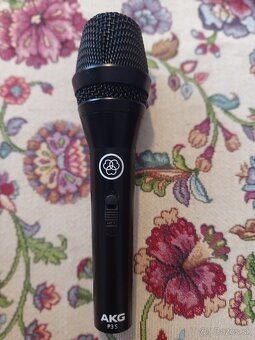 Dynamický spevový mikrofón "AKG P3S" - 3