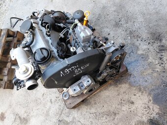 MOTOR 1.9TDI 81KW. ASV - 3