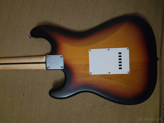 Predám SX sratocaster alder - 3