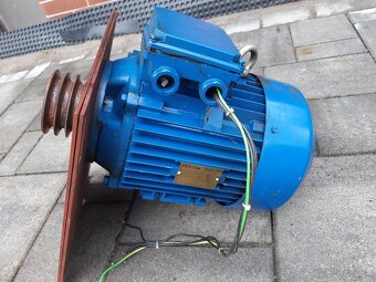 Predam elektromotor do robotu Alba RE24 - 3