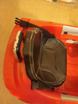 Predám detské elektrické autíčko značky audi - 3