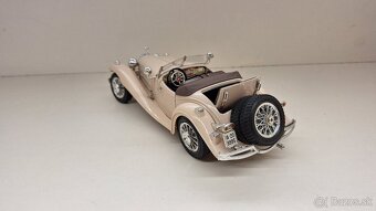 1:18 MERCEDES-BENZ 500K - 3