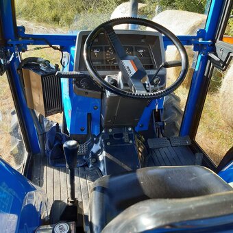 Traktor ISEKI - 3