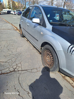 Ford focus - 3