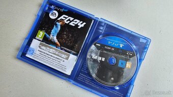 PS4 hra Do Not Open - 3