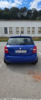 Predám Škodu Fabia II – 1.2 44kW benzín - 3