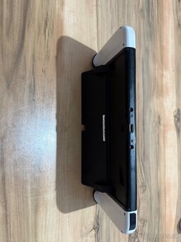 Predám Hernú konzolu Nintendo Switch Oled Bežné Známky - 3