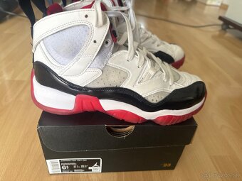 Nike Jordan Jumpman - 3