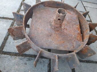 Predam orebne kolesa. 2ks za 35€ - 3