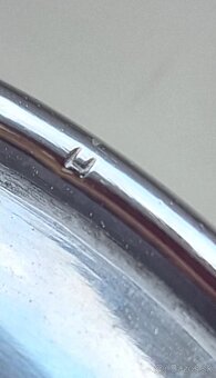 Podnos Berndorf a starožitné brošne - 3