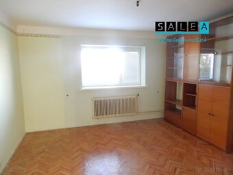 Rodinný dom, 140 m2, garáž, letná kuchyňa, Šarovce, okr. Lev - 3