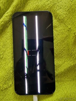 Iphone 12 - 3