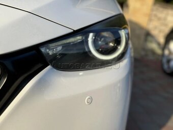 Mazda 3 2.2 Skyactiv -D150 Revolution TOP - 3