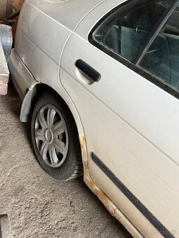 Nissan Almera - 3