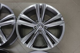 5x112 R19 VW Sebring Touareg Rline - 3