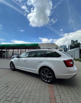 Skoda Octavia 3 2.0TDI DSG 2017 Facelift - 3