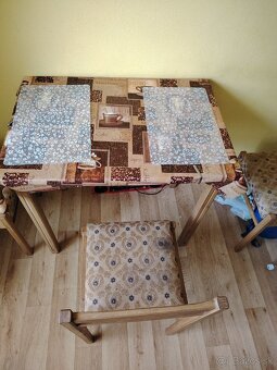 Malý kuchynský stôl - 3