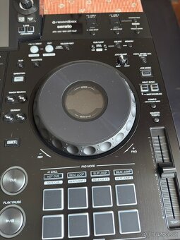 Pioneer XDJ RX3 - 3