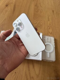 iPhone 16 Pro 256 gb White Titanium v záruke + príslušenstvo - 3