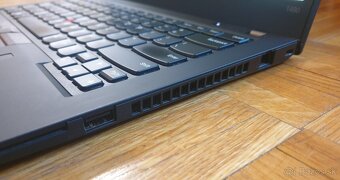 Lenovo ThinkPad T490 i5-8gen/16GB/256SSD silná 50WH batt - 3