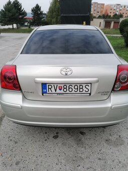 Toyota Avensis 2 diesel 2.0 D - 3