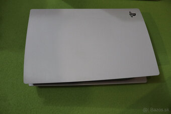 PlayStation 5 s mechanikou + hra Gran Turismo 7 - 3