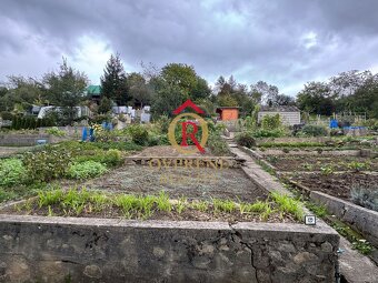 Záhrada s chatkou - 3