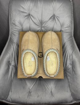 UGG Tazz II Sand - 3